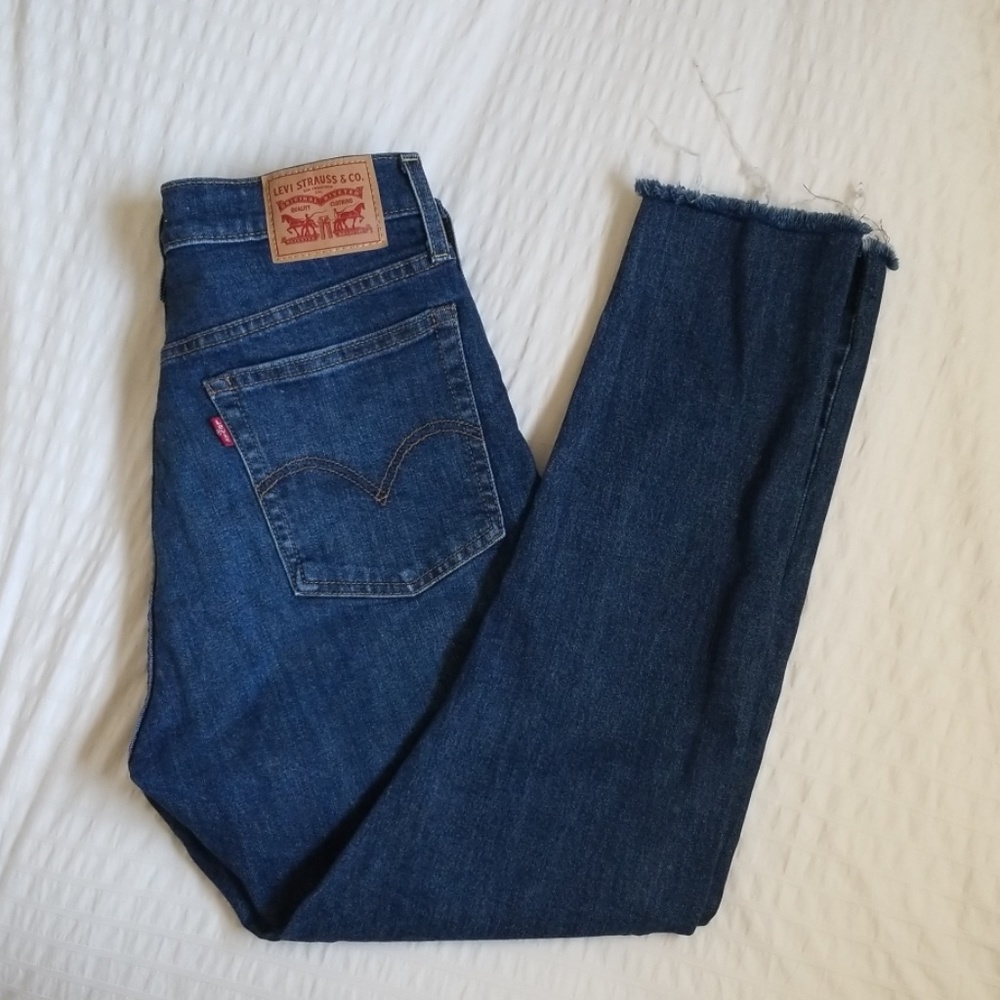 High rise Levis wedgie skinny